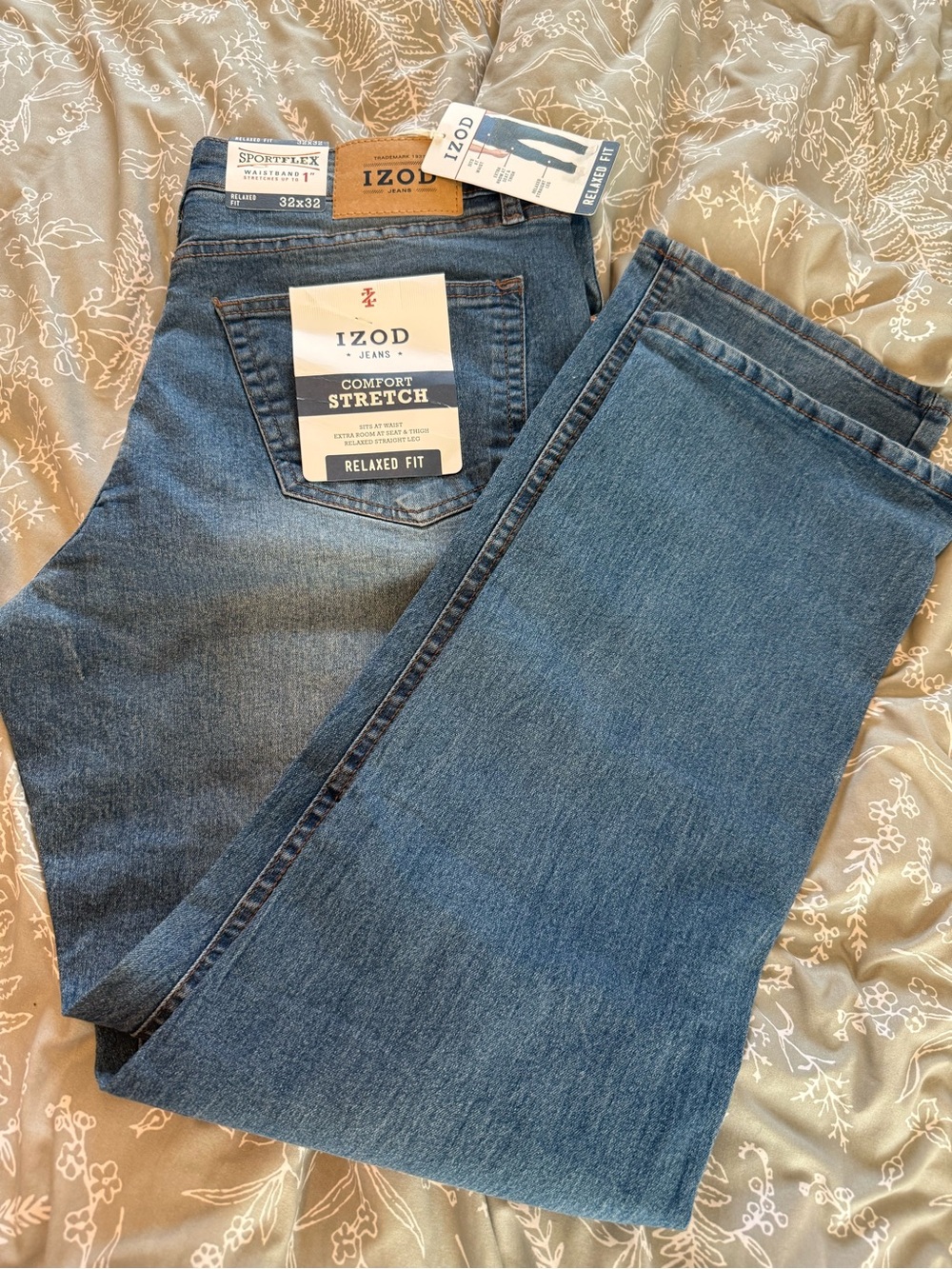 Izod Men’s Relaxed Fit Jeans - Medium Blue Denim
